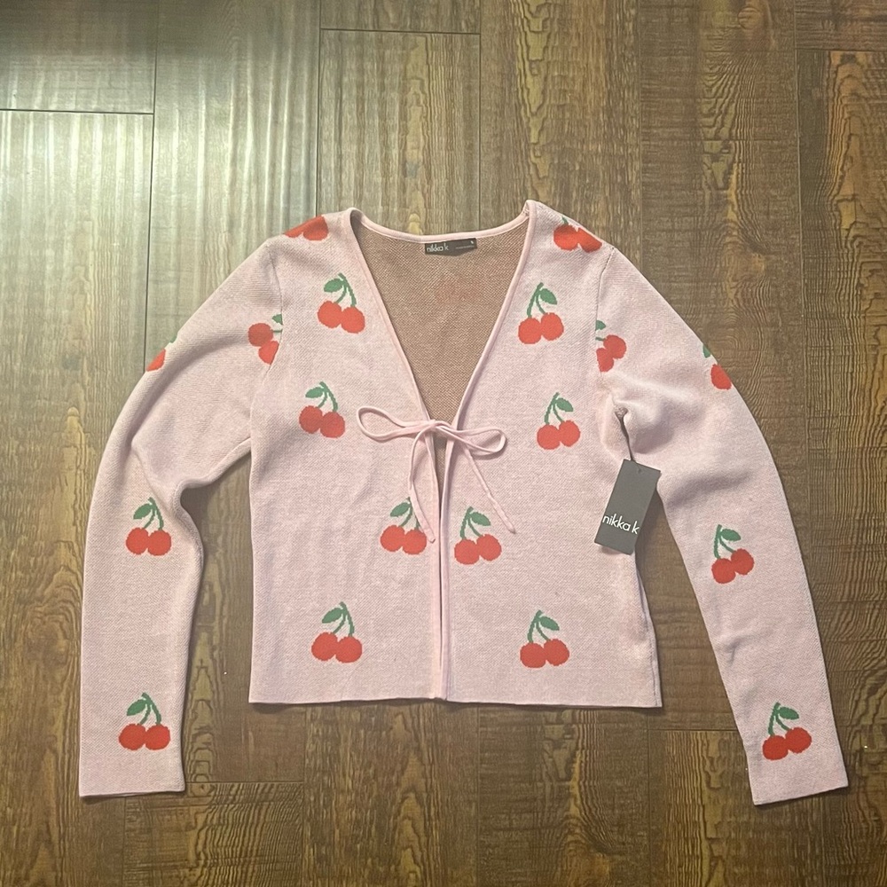 Cherry cardigan size S woman.